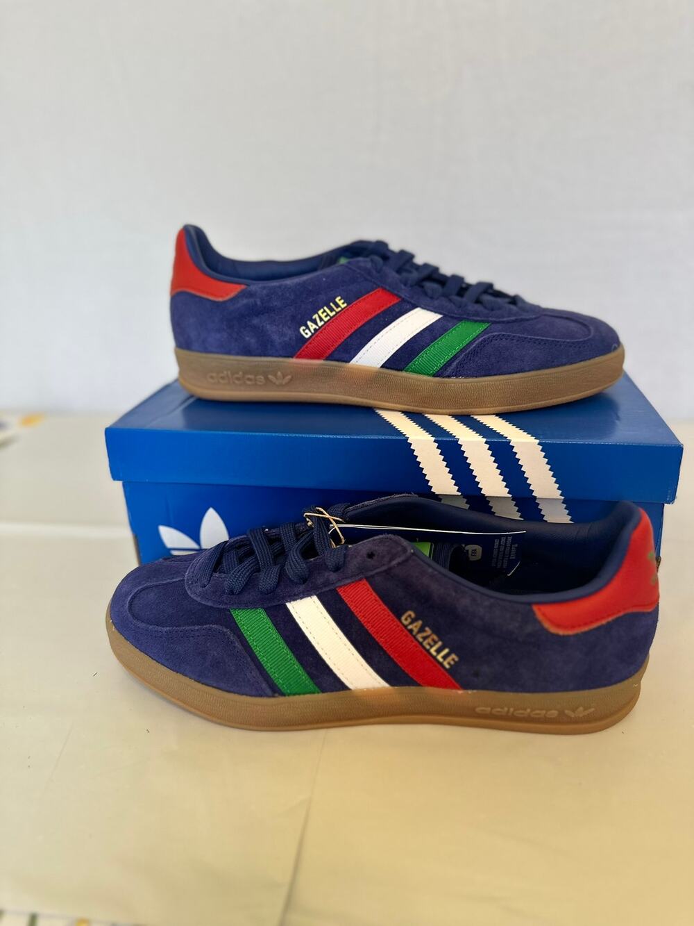 Adidas Gazelle Indoor FIFA Men 6 Women 7.5 Blue Green Gum Sneakers IH9666 NWT